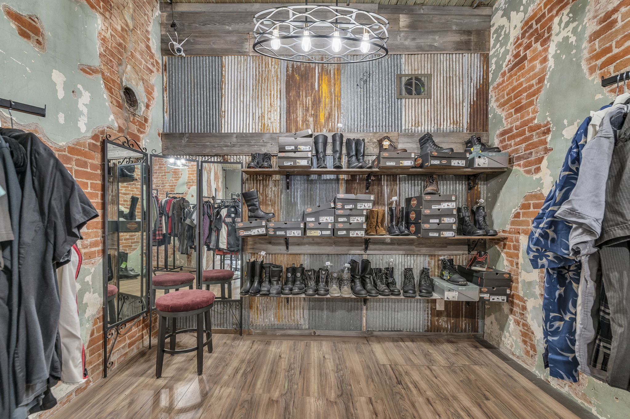Exposed-brick retail interior, move-in ready