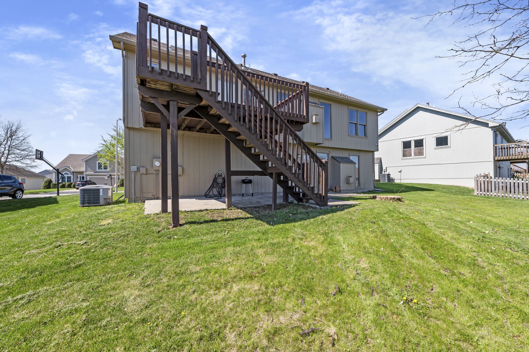 9012 NE 110th Street, Kansas City, MO