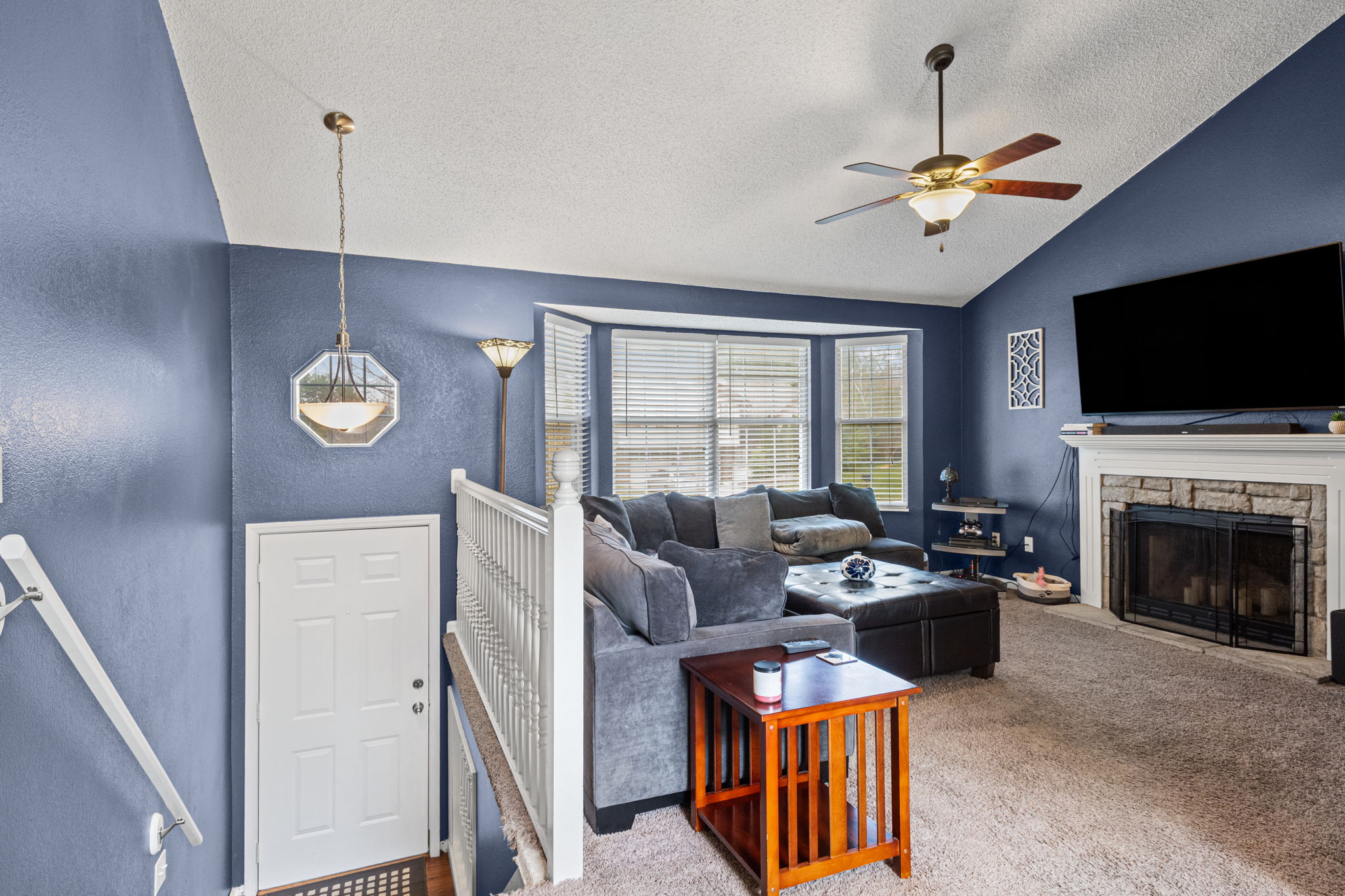 600 SE Steeple Court, Blue Springs, MO