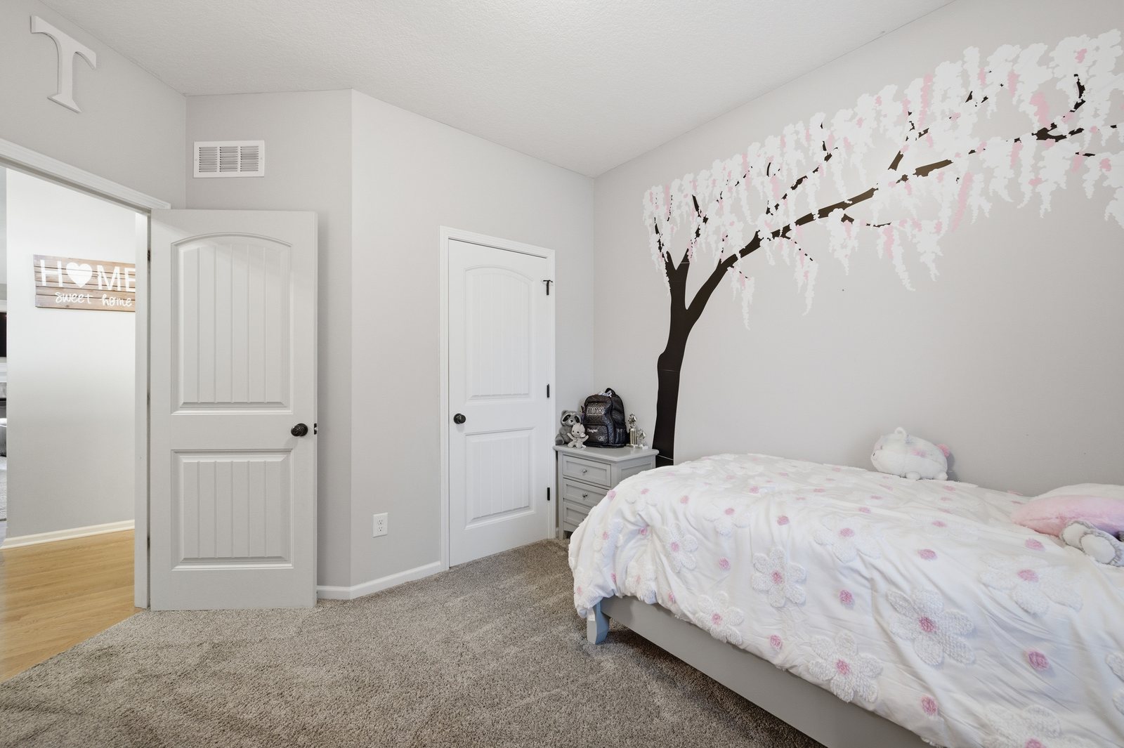 Secondary main-level bedroom